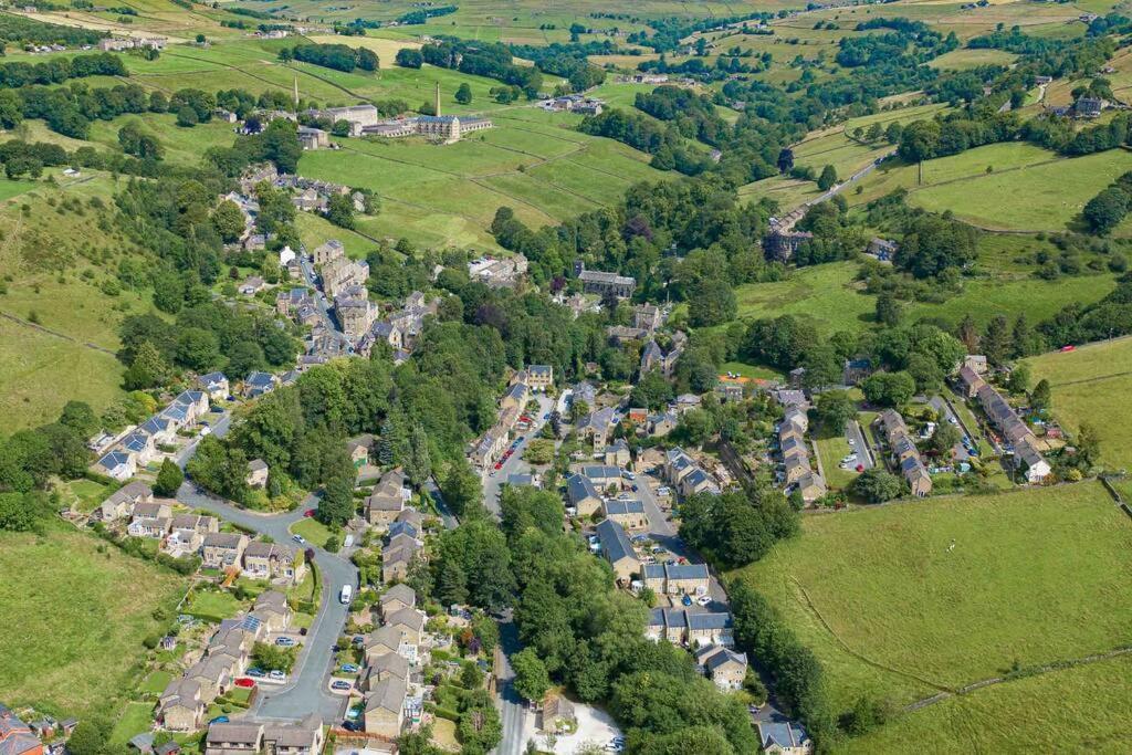 Entire Cottage In The Beautiful Calder Valley Halifax Exteriér fotografie